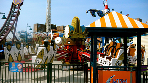 ADA Sign Requirements for Amusement Parks in LA